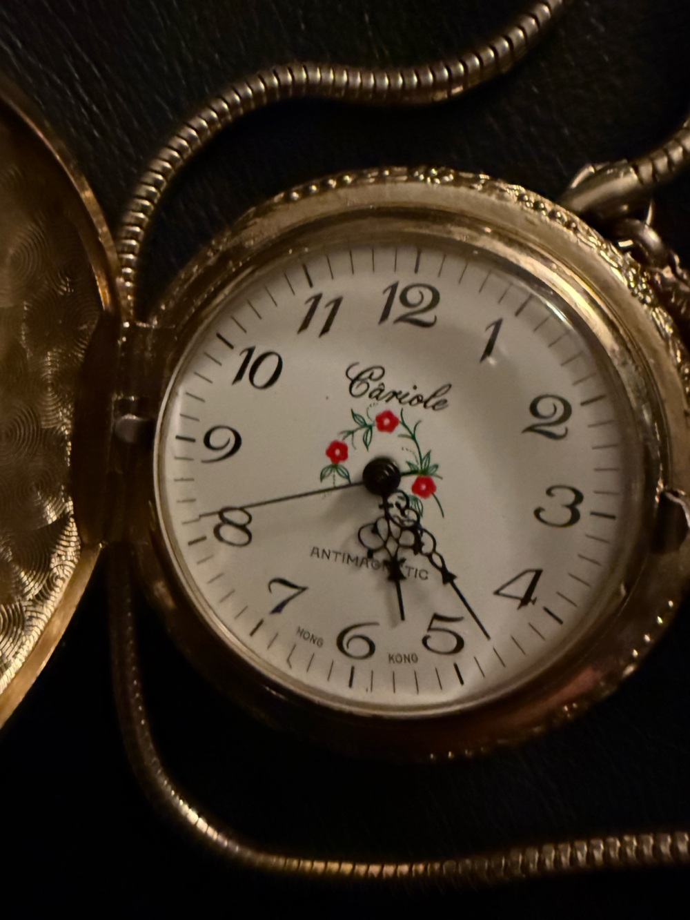 Cariole Vintage 45mm Gold-Tone “Buck” Pocket Watch Antimagnetic (not working) - Picture 5 of 5